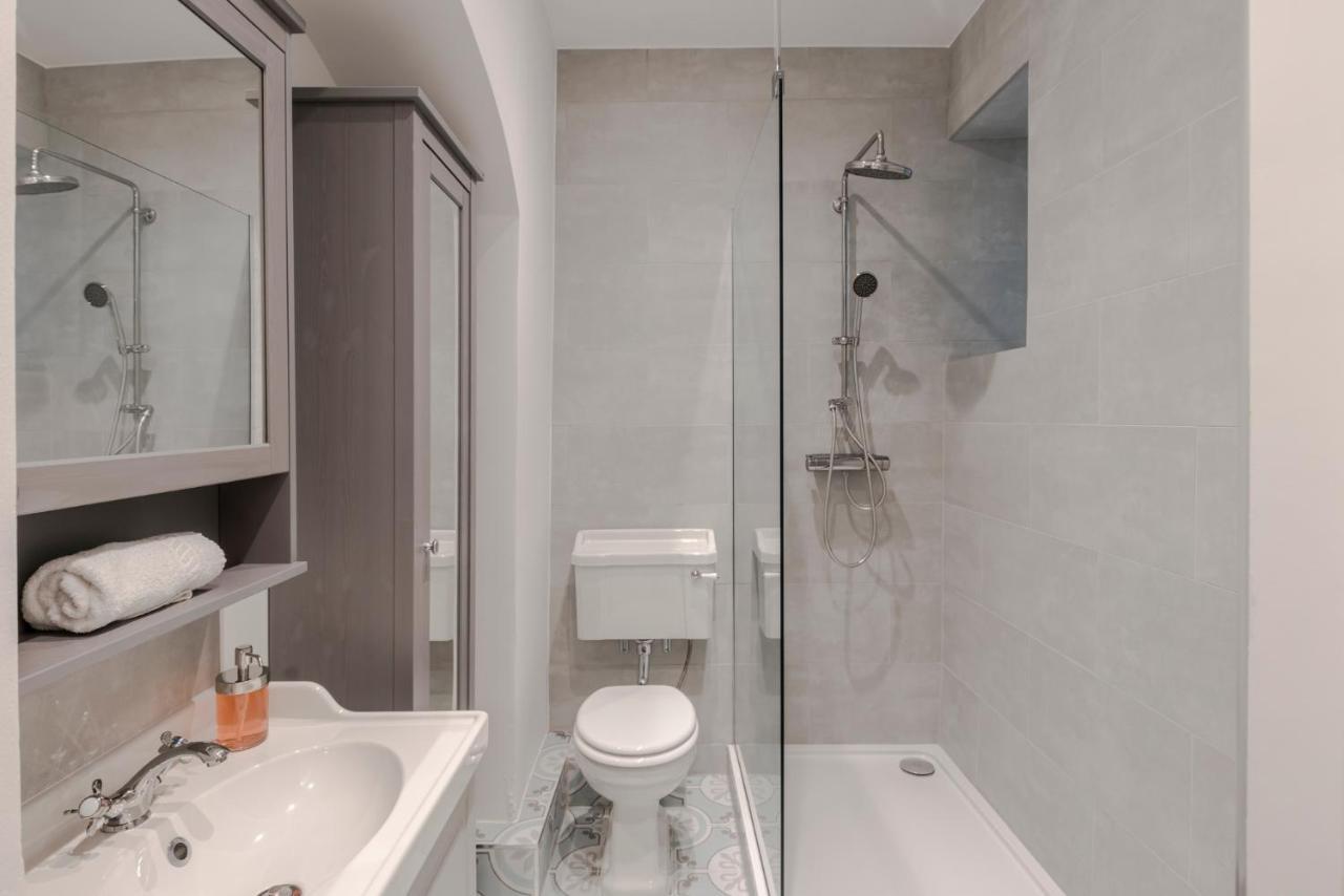 Lux And Spacious 4 Bedroom Apt Camden ลอนดอน ภายนอก รูปภาพ